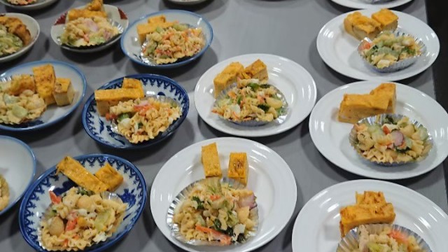 厚焼き玉子をつけあわせにして・・と。