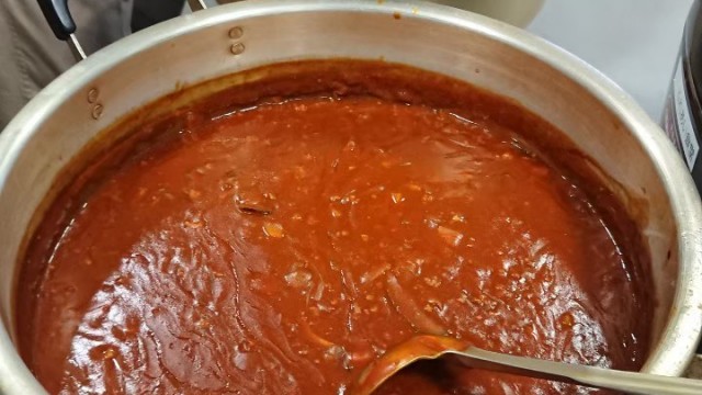 ほらほら!<br>おいしく煮込んだハヤシライスです。